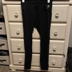 Black gymshark leggings